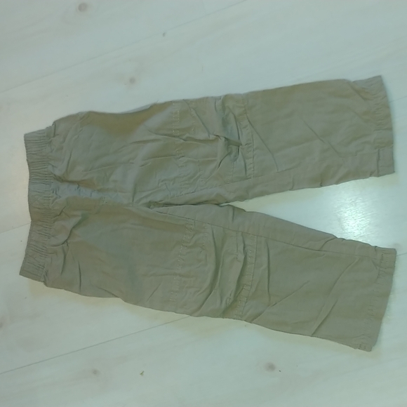 Bundle of 2 toddler boy pants size 3t - Picture 3 of 3